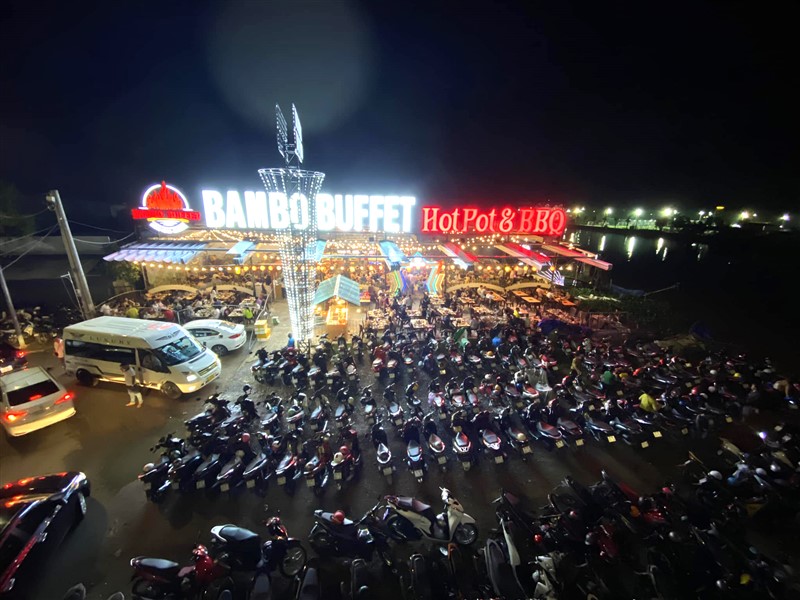 bamboo buffet