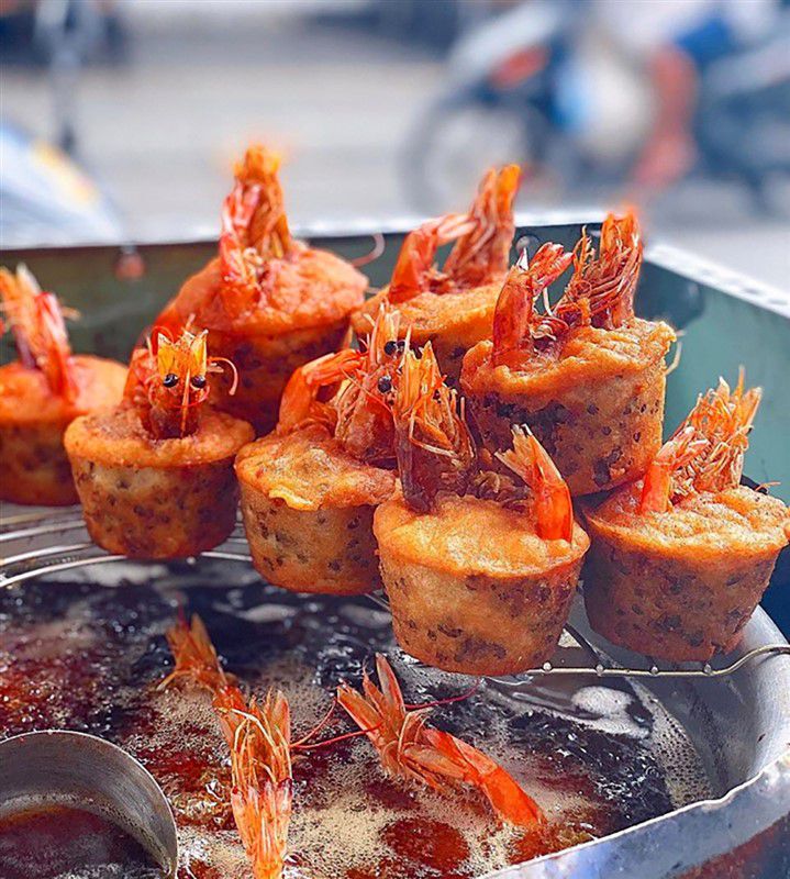 Mekonglifetour-Banh-cong-2