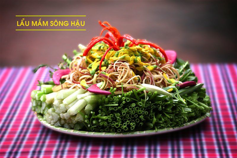 Mekonglifetour-Lau-mam-2