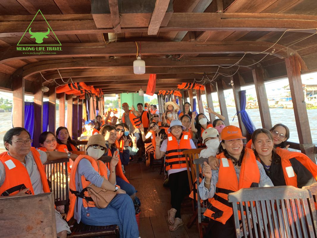 Du-lich-mien-tay-Cai-rang-mekonglifetour-2